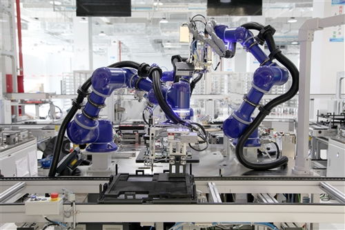 中科可控智能产线投产暨首台安全可靠服务器下线